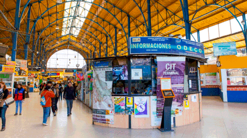 Pasajes interdepartamentales continúan altos mientras viajeros esperan tarifas oficiales de la ATT