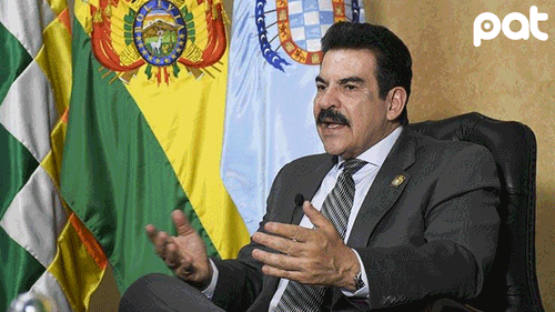 Manfred Reyes Villa propone “cero bloqueos” y digitalización del Estado en su camino a la presidencia