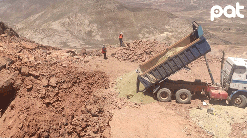 Comibol rellena hundimientos en el Cerro Rico