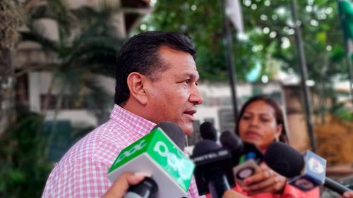 Colegio de Abogados exige destitución inmediata del Comandante Holguín