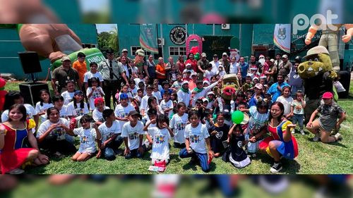 Dos hogares de acogida de niños recibieron regalos y víveres por parte de la Fiscalía de Santa Cruz