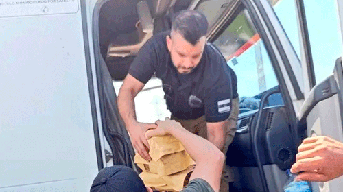 En Paraguay hallan droga en un camión cisterna procedente de Bolivia