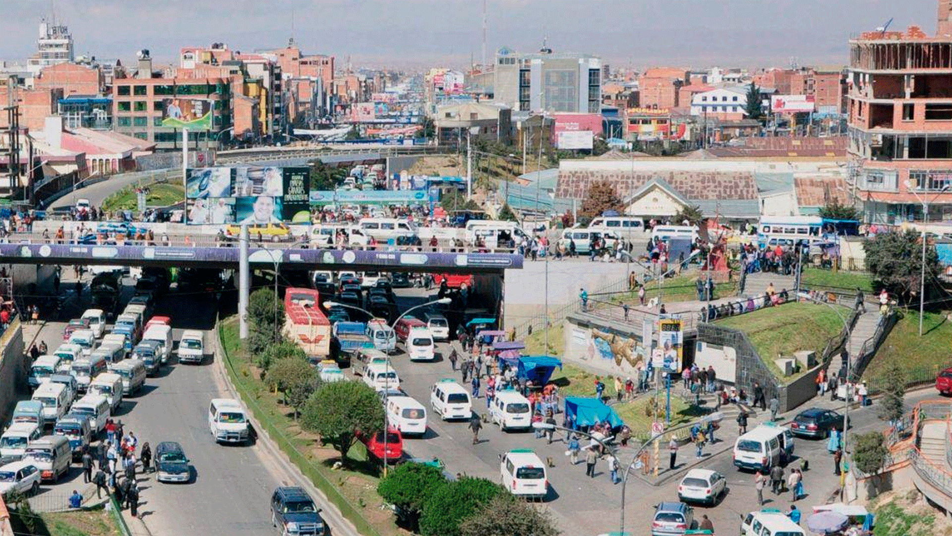 La Alcaldía de El Alto llama al diálogo y ratifica que no subirán los pasajes 