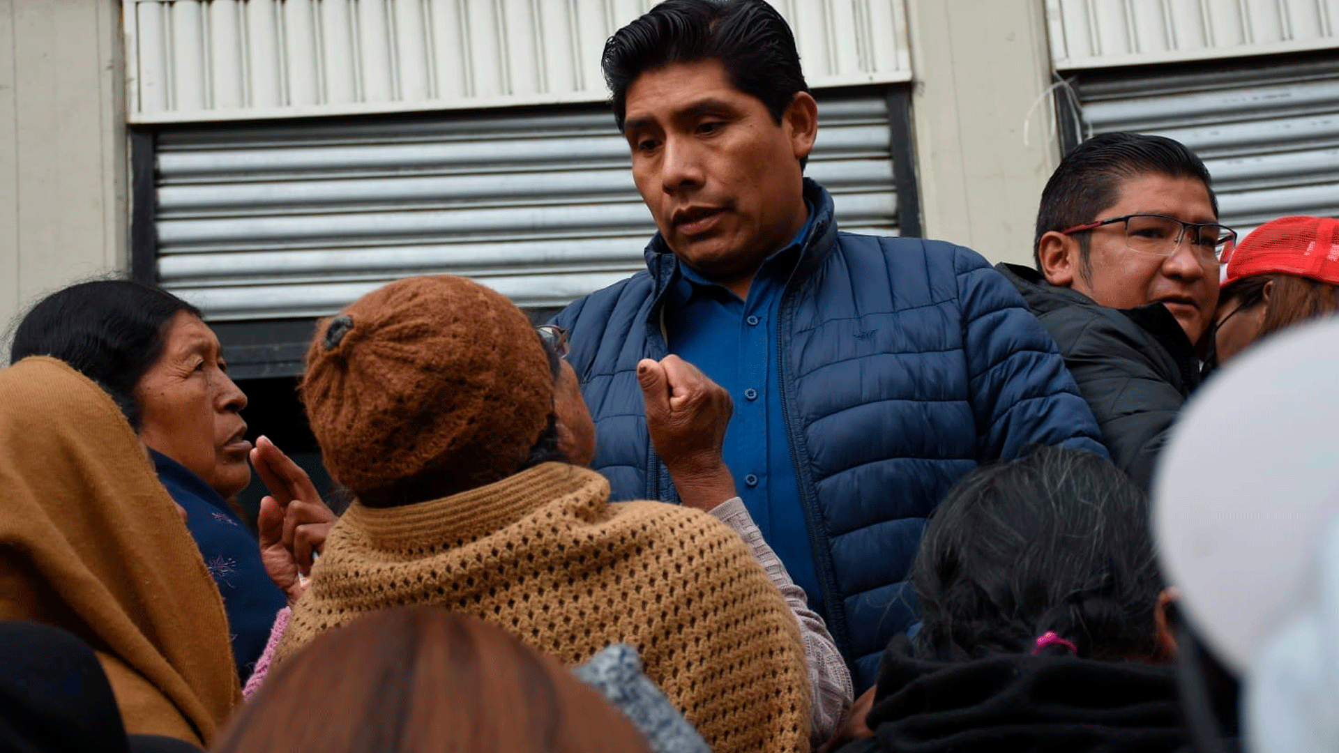 EMAPA promete abastecer aceite tras caos y protestas