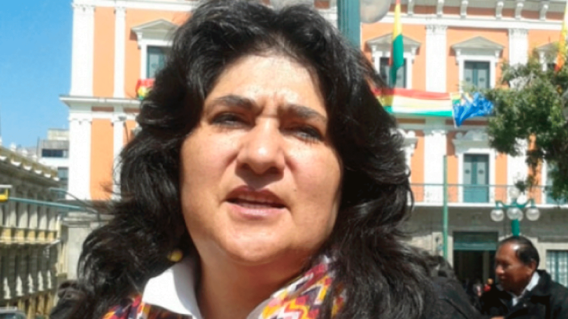 Solo dos de ocho siglas habilitadas han definido candidato presidencial para 2025