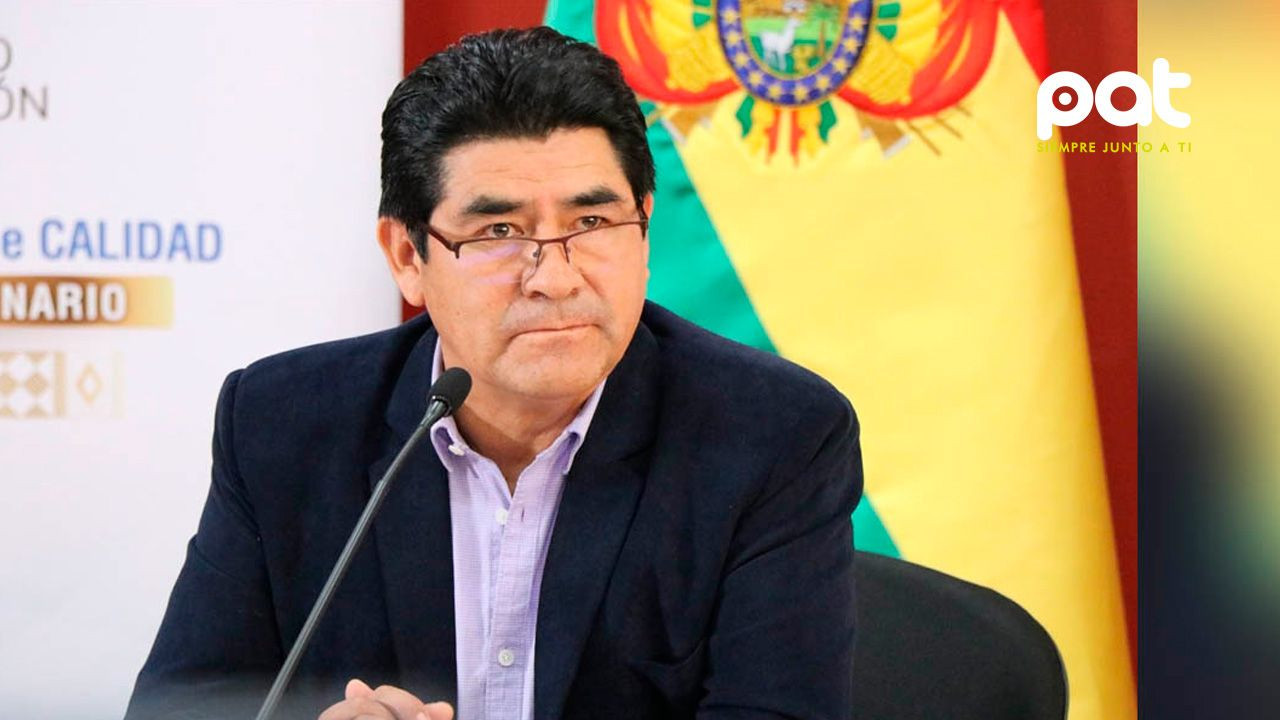 http://www.redpat.tv//uploads/El_ministro_de_Educacion_Omar_Veliz_0c04d8b446.jpg