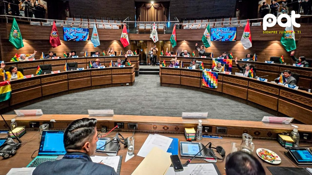 http://www.redpat.tv//uploads/Oposicion_en_el_senado_rechaza_proyecto_de_diferimiento_839a84d091.jpg