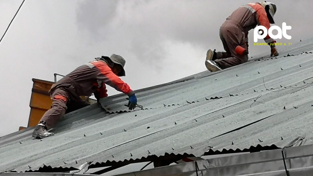 http://www.redpat.tv//uploads/Realizan_mantenimiento_en_unidad_educativa_Ayacucho_1556bf911c.jpg