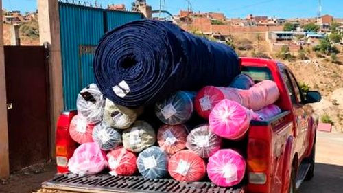Aprehenden a una persona tras recuperar parte de los 43 rollos de tela