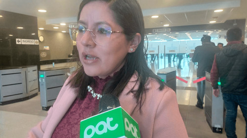 Diputada Lissa Clara anuncia denuncia penal contra el ministro de Hidrocarburos por irregularidades en combustibles