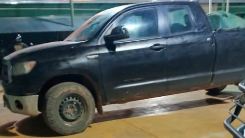 Hallan pintado de otro color el vehículo que atropelló y mató a un policía en Oruro