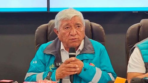 Arias afirma que deja la Alcaldía “con la frente en alto” y exhorta a Dockweiler a enfocarse en la gestión