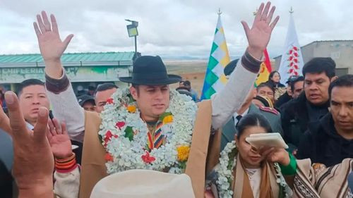 Lara cuestiona a Paz por no haber nacido en Bolivia