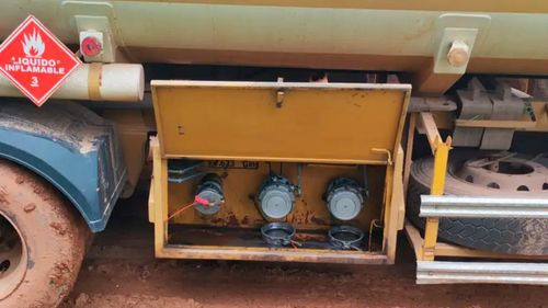 Imagen de Investigan sabotaje por gasolina adulterada en cisterna