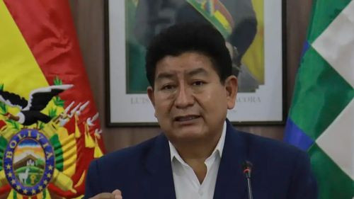 Montaño evalúa ser candidato a la Gobernación de Santa Cruz tras salida del Ministerio