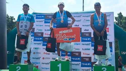 Más de 8.000 atletas participaron en la Corrida Internacional de Santa Cruz Más de 8.000 atletas participaron en la Corrida Internacional de Santa Cruz