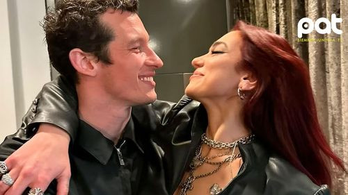 Dua Lipa anuncia compromiso con Callum Turner y habla sobre su futuro