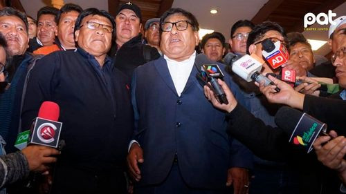 Choferes suspenden paro tras cuarto intermedio y esperan respuestas del Gobierno