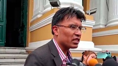 Condori cuestiona a Lara y Romero: «Es lindo llevar a tu casita 50 mil bolivianos sin hacer nada»