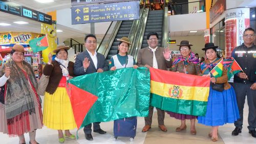 Cholita escaladora representará a El Alto ante la UNESCO