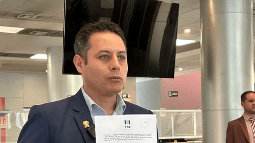 Lara cuestiona el Decreto 5552 y denuncia que la Vicepresidencia pierde atribuciones