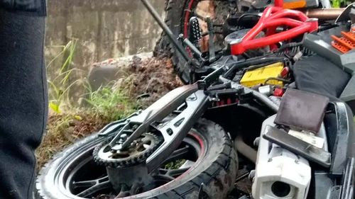 Motociclista muere tras chocar contra un árbol en Cochabamba