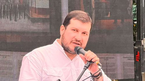 Cívicos cuestionan a la Policía por no ejecutar orden de aprehensión contra Evo Morales