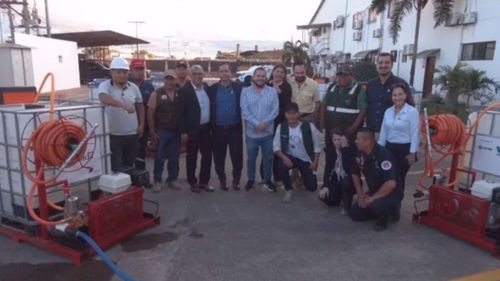 Embajada de Canadá y Empacar entregan 38 equipos para combatir incendios en Bolivia