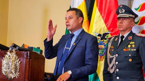 Vicepresidente presenta denuncia contra Cerimedo y primera dama