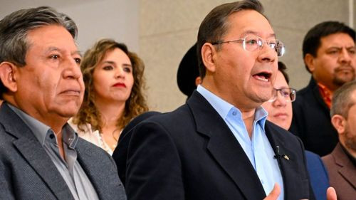 Lara anuncia acciones legales contra exautoridades por presunta corrupción