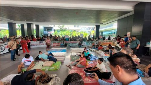 Trabajadores en salud anuncian paro de 96 horas por sueldos atrasados en Santa Cruz