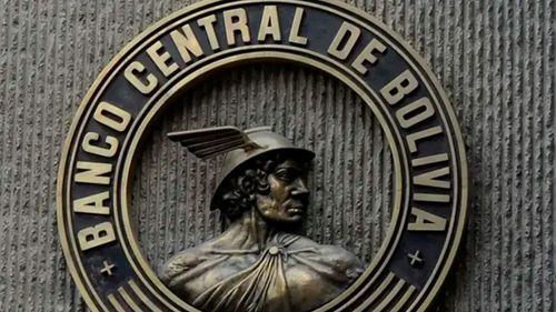 Espinoza afirma que el BCB ganó liquidez tras el DS 5503