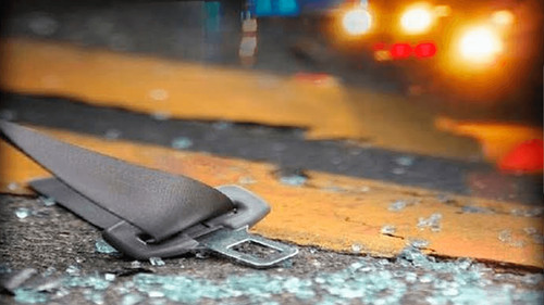 Colisión entre una vagoneta y una camioneta deja dos heridos en Cabezas