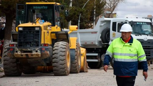 La Paz alista maquinaria pesada del SEDCAM para operativo en Viacha