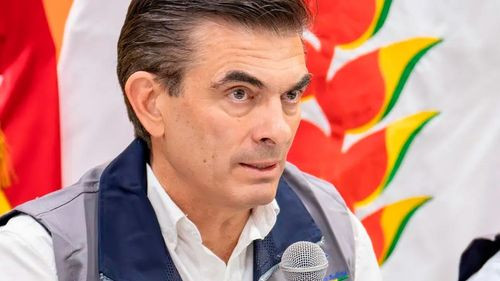 Paz plantea nuevo impulso para YPFB con apoyo externo equilibrado