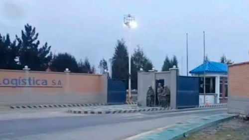 Más de 130 cisternas con combustible argentino permanecen paralizadas en Senkata por presunta mala calidad