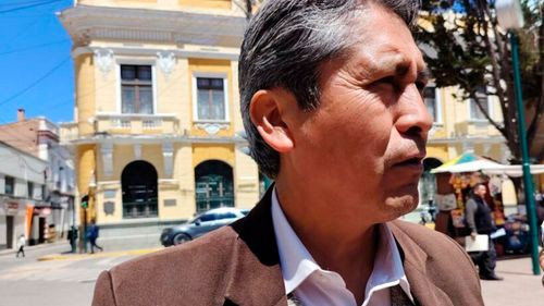 Oruro gestiona Bs 89 millones para siete unidades educativas