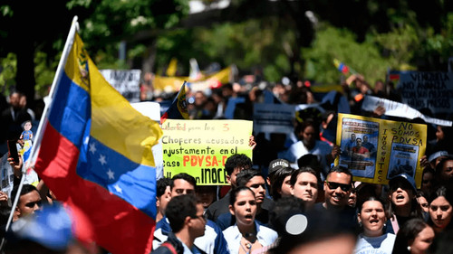 Venezuela: Multitudinaria marcha opositora exige liberación de presos políticos