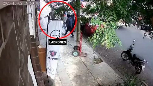 Extranjeros evitan cárcel en Cochabamba y cumplirán trabajo comunitario Extranjeros evitan cárcel en Cochabamba y cumplirán trabajo comunitario