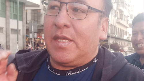 Transporte advierte con paro indefinido si no hay convocatoria del Gobierno