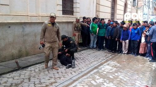 Adolescente aprehendido tras intento de robo en la entidad bancaria Prodem