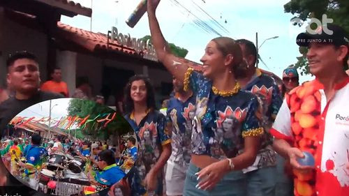 La reina del carnaval cruceño, Aitana Tufiño, participa en el carnavalito de Porongo