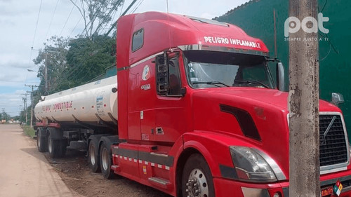 Antinarcóticos intercepta dos tráileres con 190 paquetes de sustancias controladas en un control de rutina
