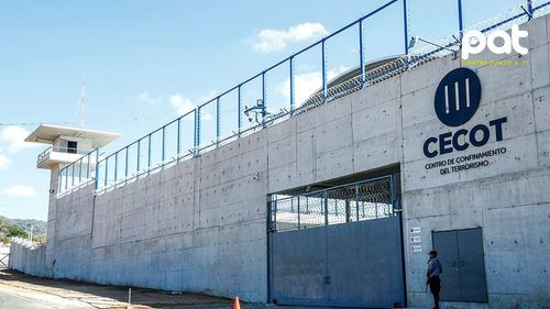 Cecot podría duplicar su capacidad: Bukele busca encarcelar a 80.000 reclusos, incluidos deportados desde EE.UU.