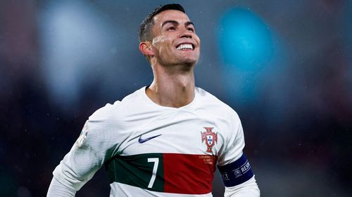CR-7 anota doblete en la goleada a Luxemburgo