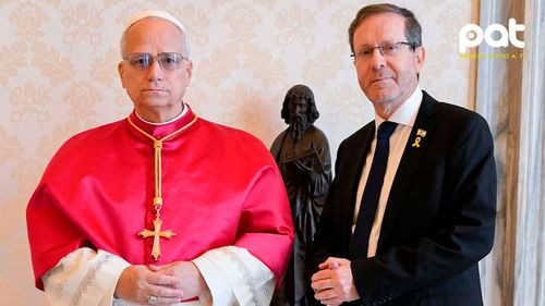 El Papa Leon XIV se reúne con el presidente israelí en el Vaticano para pedir liberación de rehenes y cese al fuego