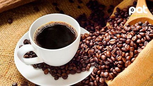 El consumo moderado de café en la mediana edad se asocia con una vejez más saludable