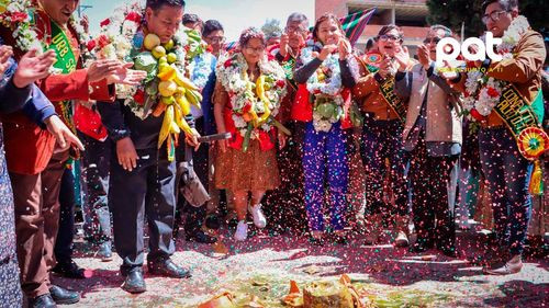 Alcaldesa Eva Copa entrega 1.722 m2 de pavimento flexible en el Distrito 1