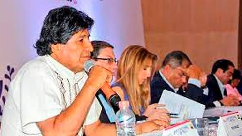 Evo Morales viaja a Argentina para un encuentro por los 200 años de la doctrina Monroe