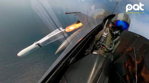 La Fuerza aérea de Taiwán realiza ejercicios de entrenamiento con fuego real en respuesta a la amenaza de China